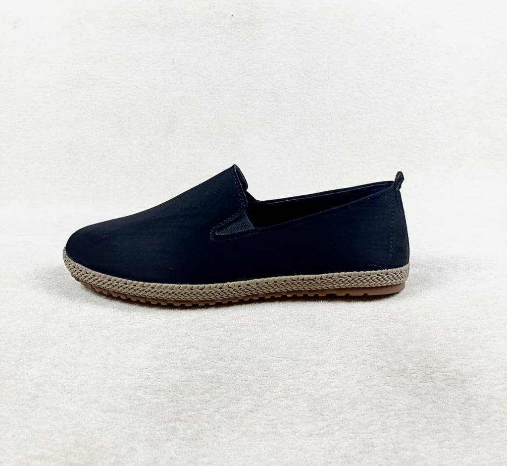 Shoe 1002