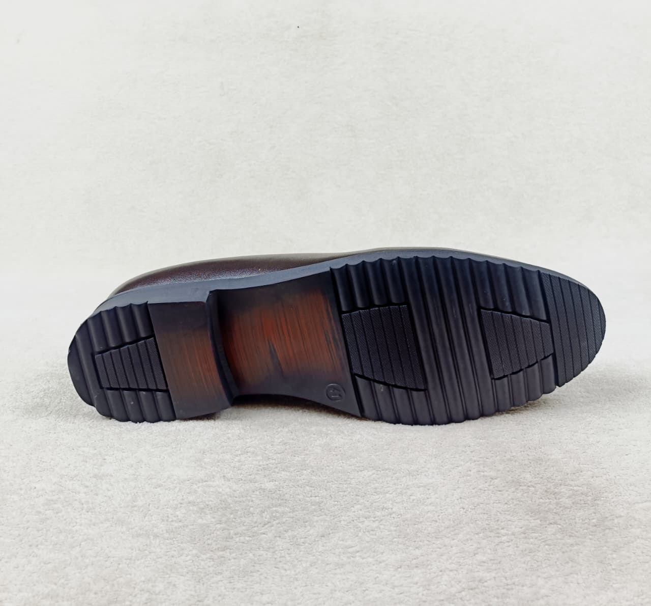 Shoe  1007