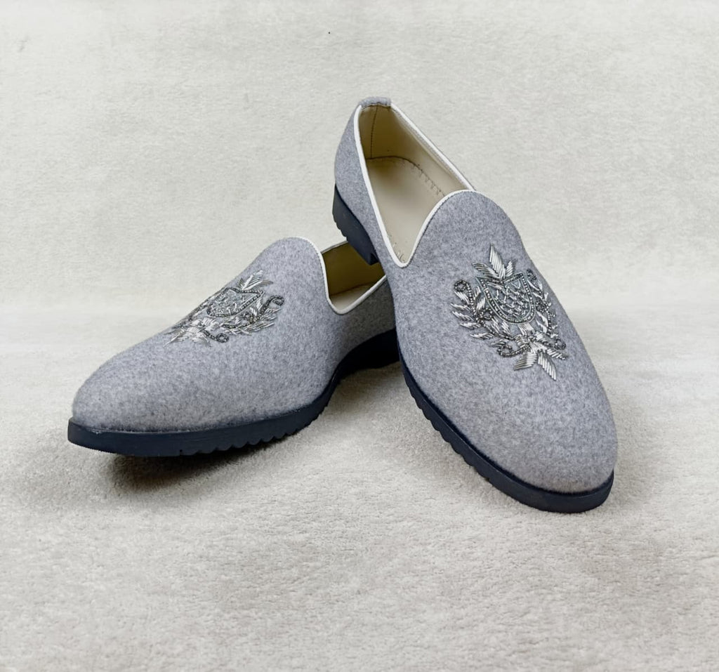 Shoe  1009