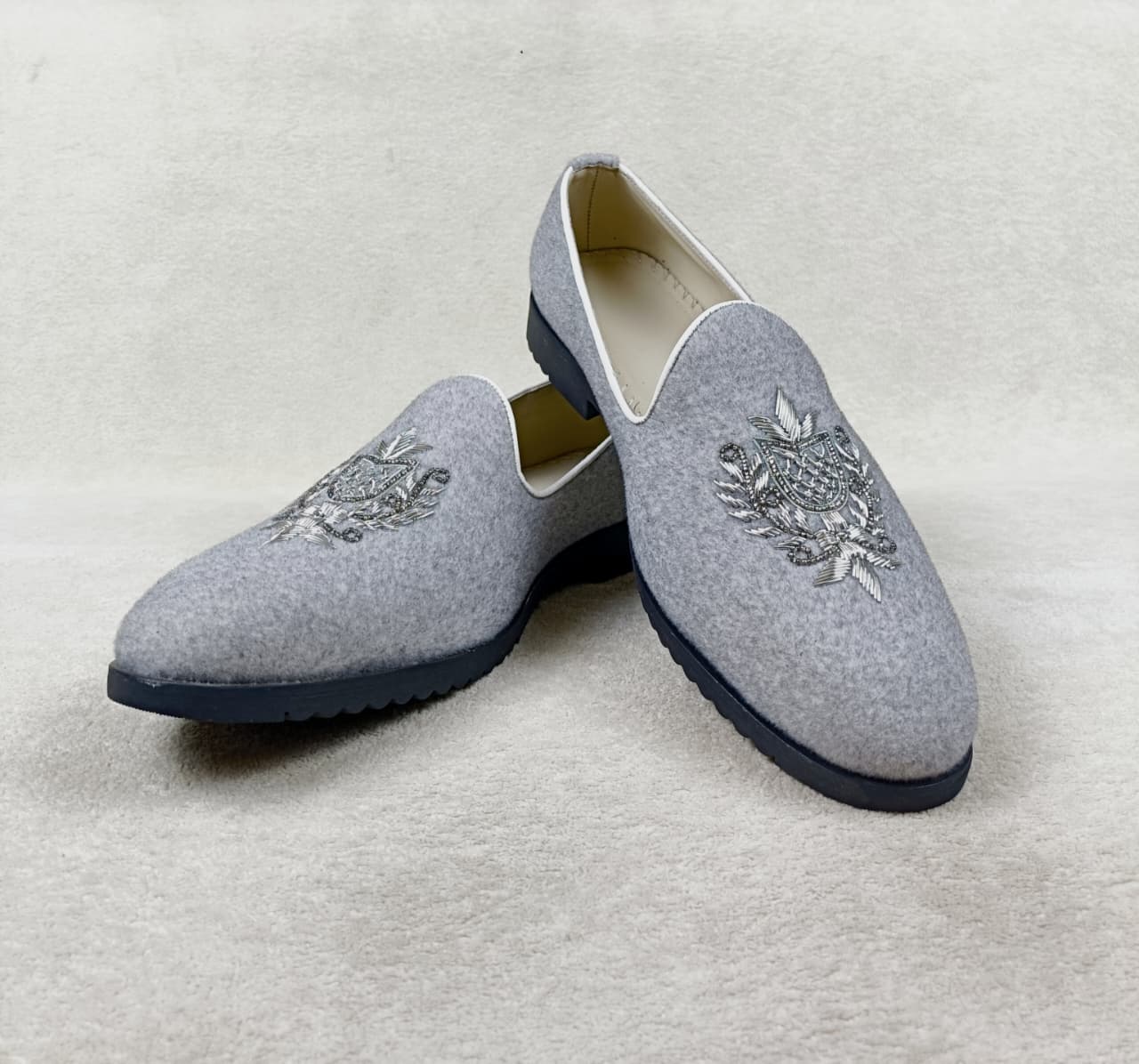 Shoe  1009