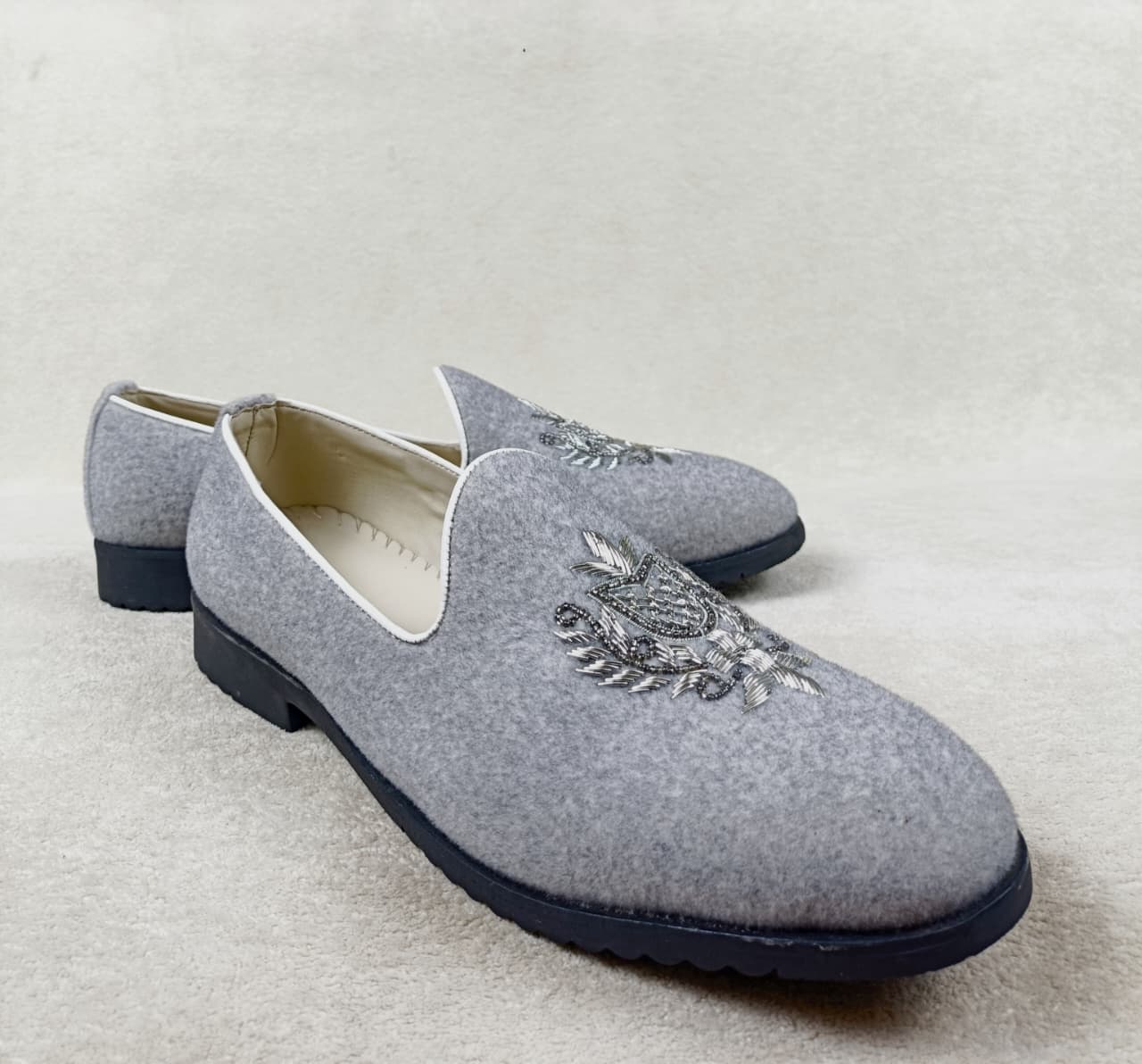 Shoe  1009