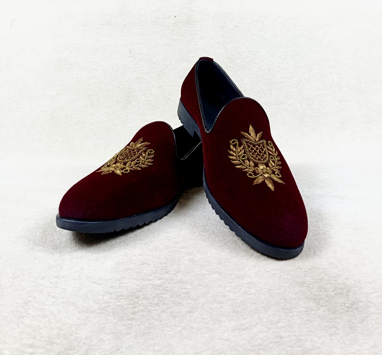 Shoe  1010