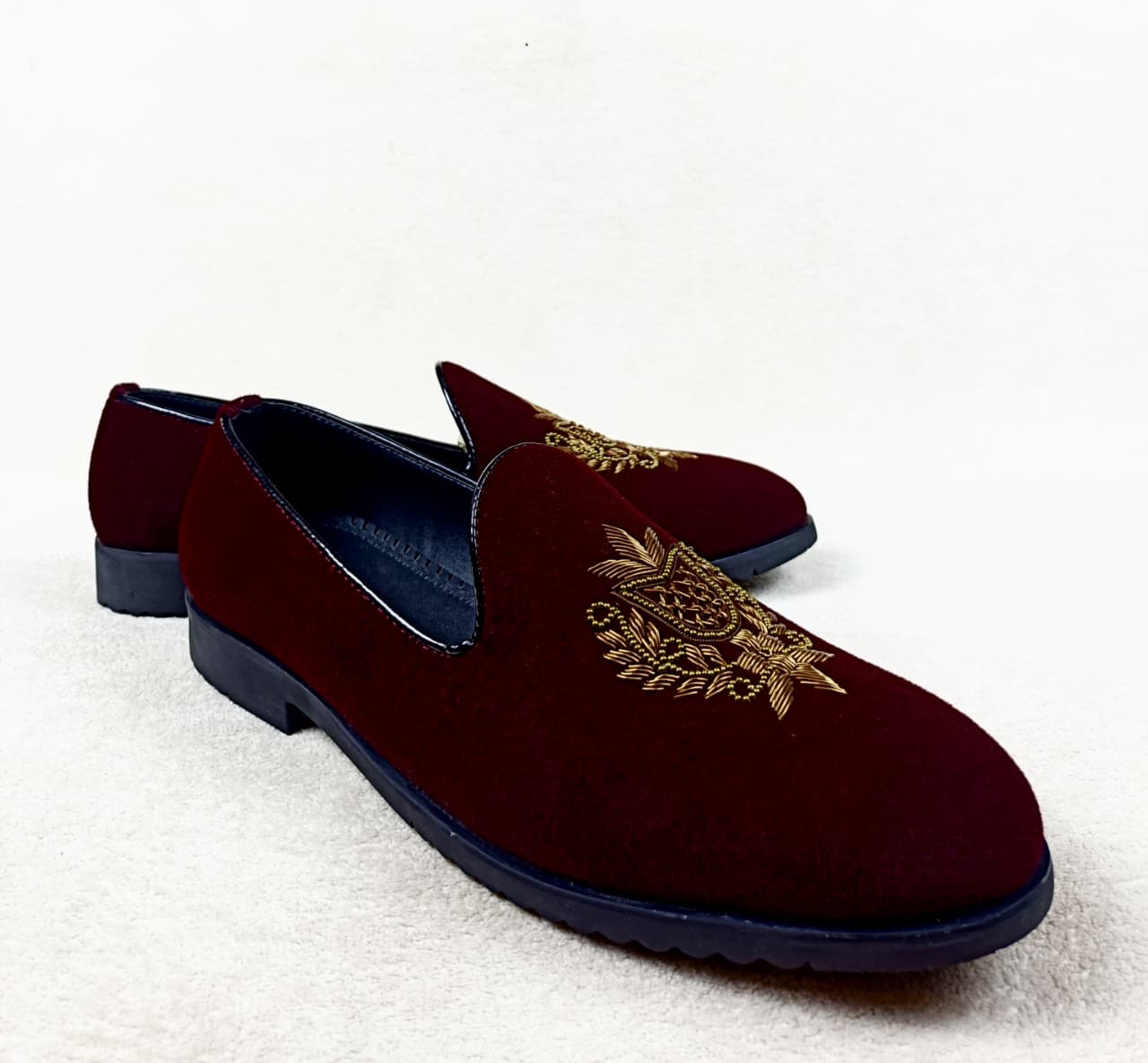 Shoe  1010