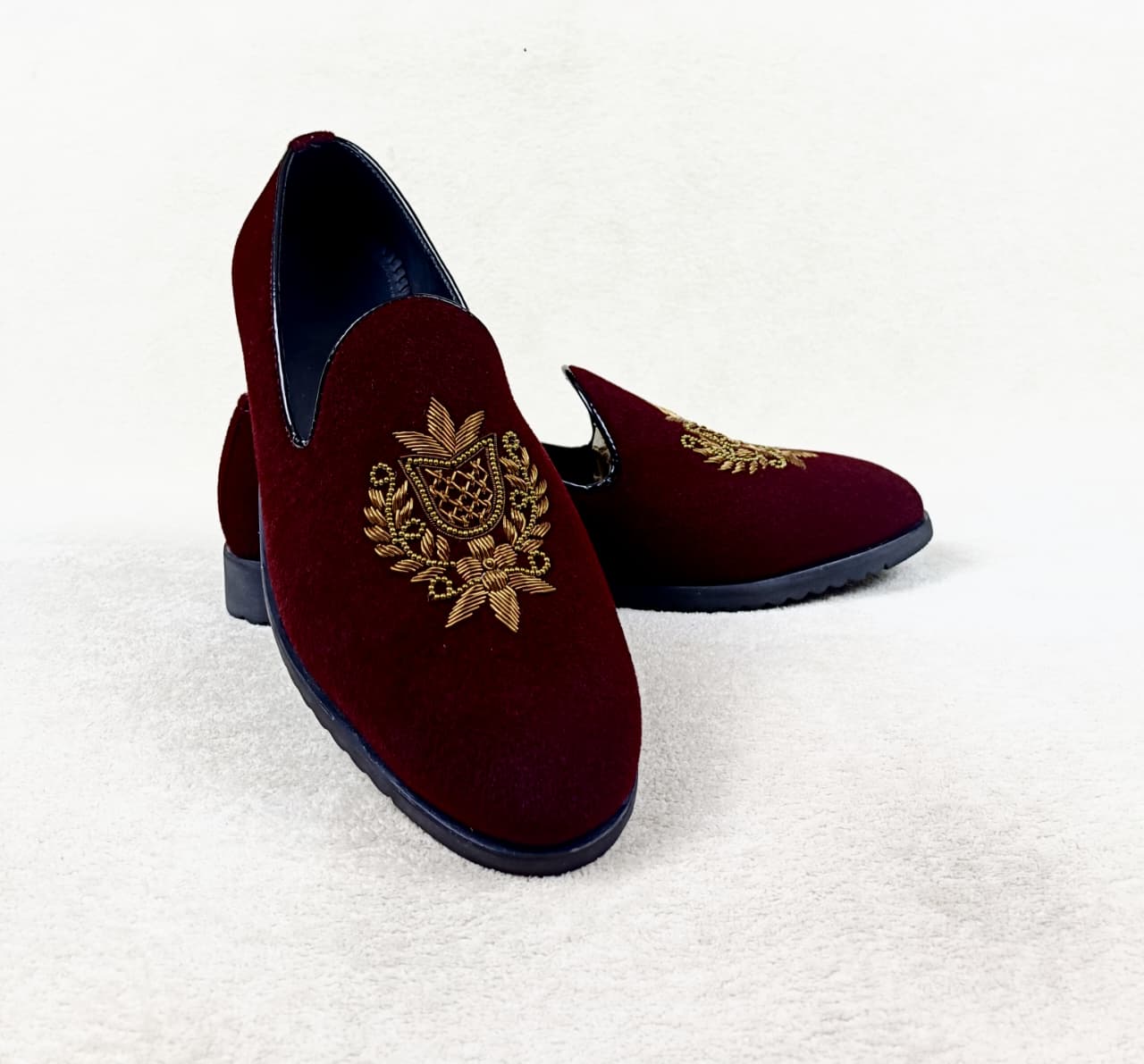 Shoe  1010